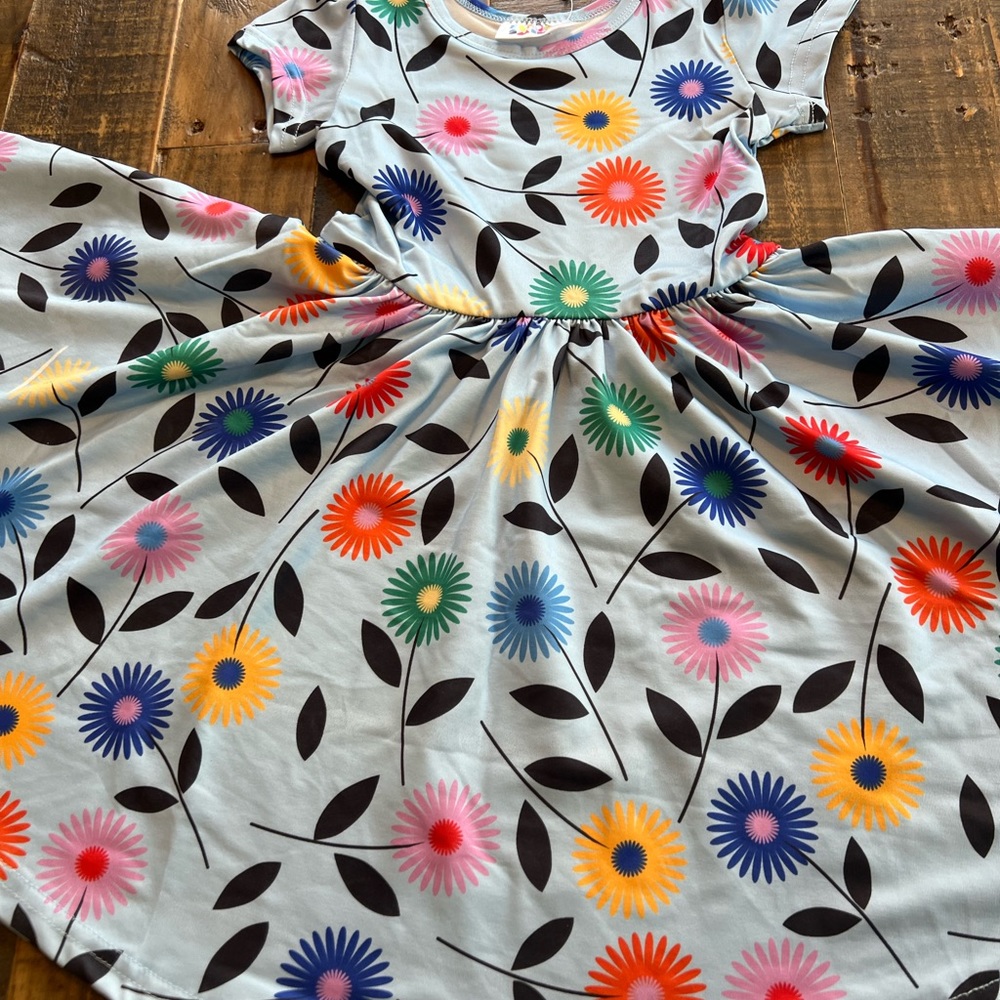 Dot Dot Smile size 2T or 3/4 girls floral Cap sleeve twirl dress New - Picture 2 of 4